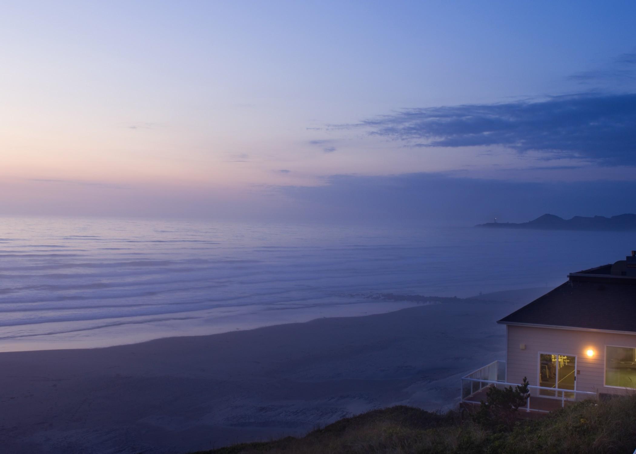 Elizabeth Oceanfront Suites, Ascend Collection Hotel Newport