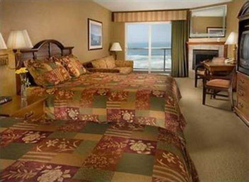 Elizabeth Oceanfront Suites, Ascend Collection Hotel