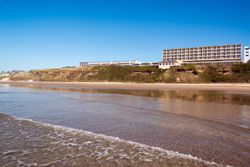 Elizabeth Oceanfront Suites, Ascend Collection 3* Newport