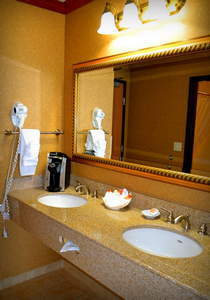 Elizabeth Oceanfront Suites, Ascend Collection Newport