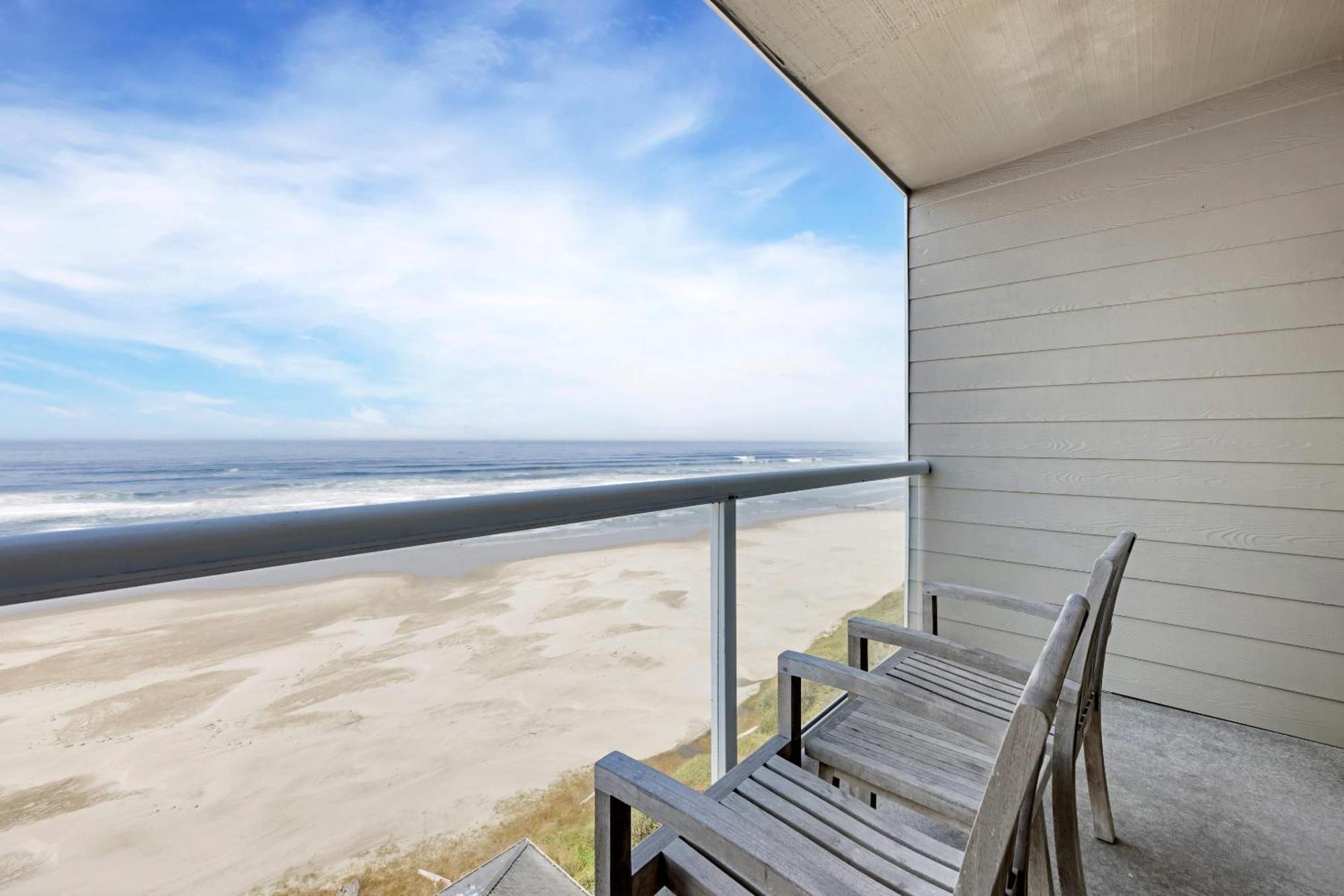 Hotel Elizabeth Oceanfront Suites, Ascend Collection