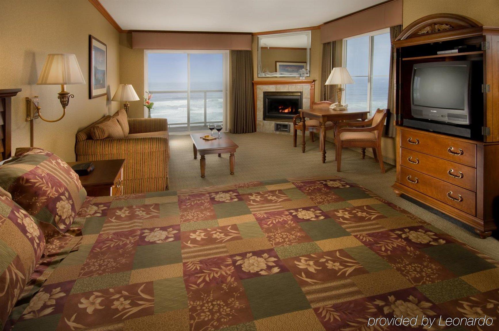 Hotel Elizabeth Oceanfront Suites, Ascend Collection