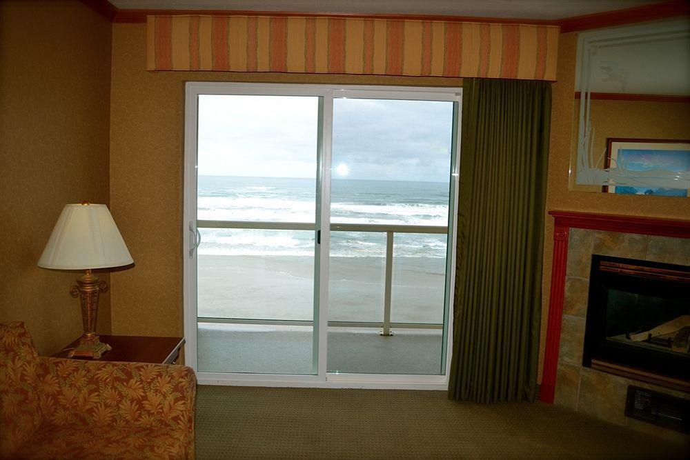 Elizabeth Oceanfront Suites, Ascend Collection Hotel 3*